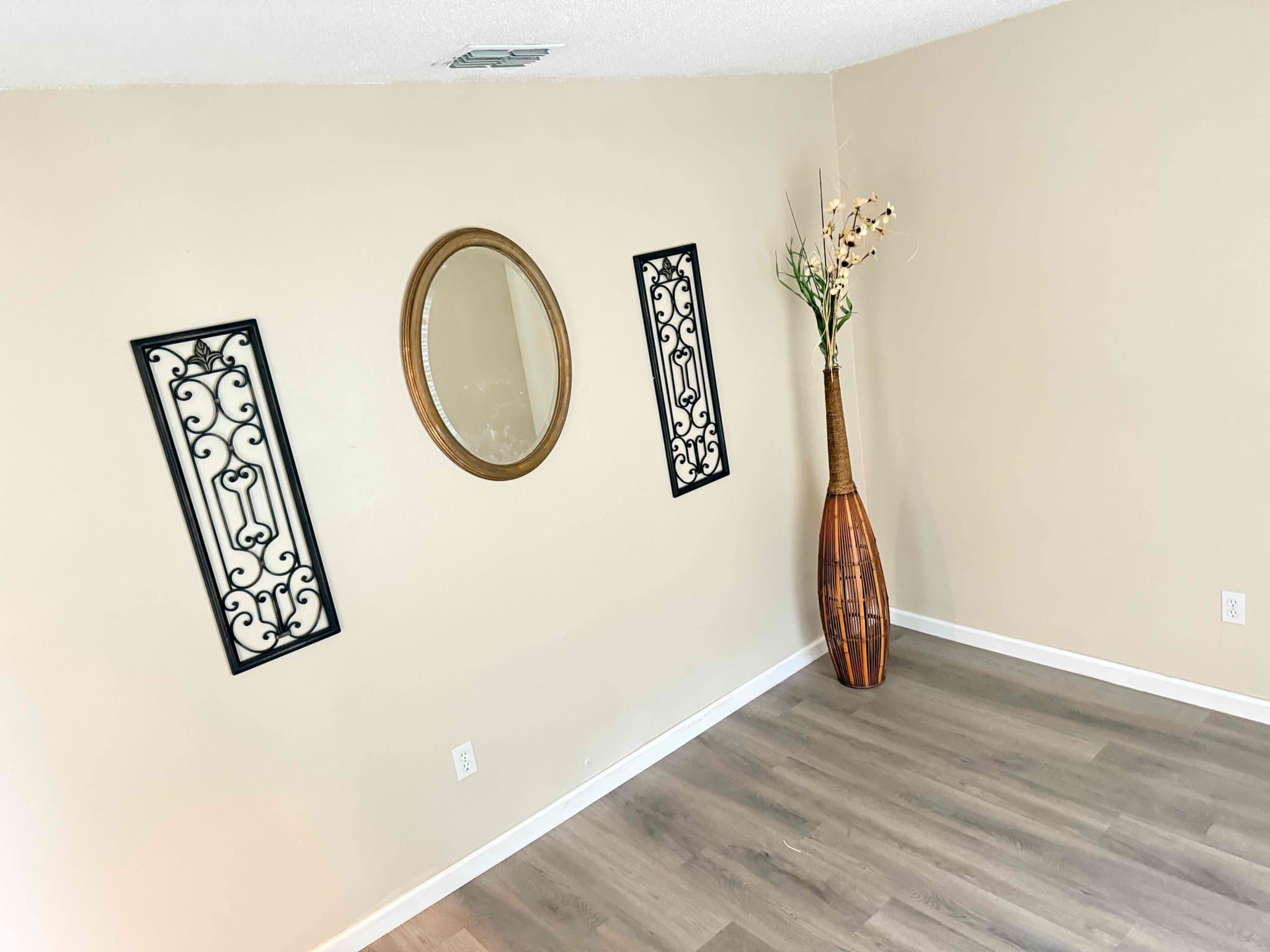 Clearwater House: 3968 105 th Ave