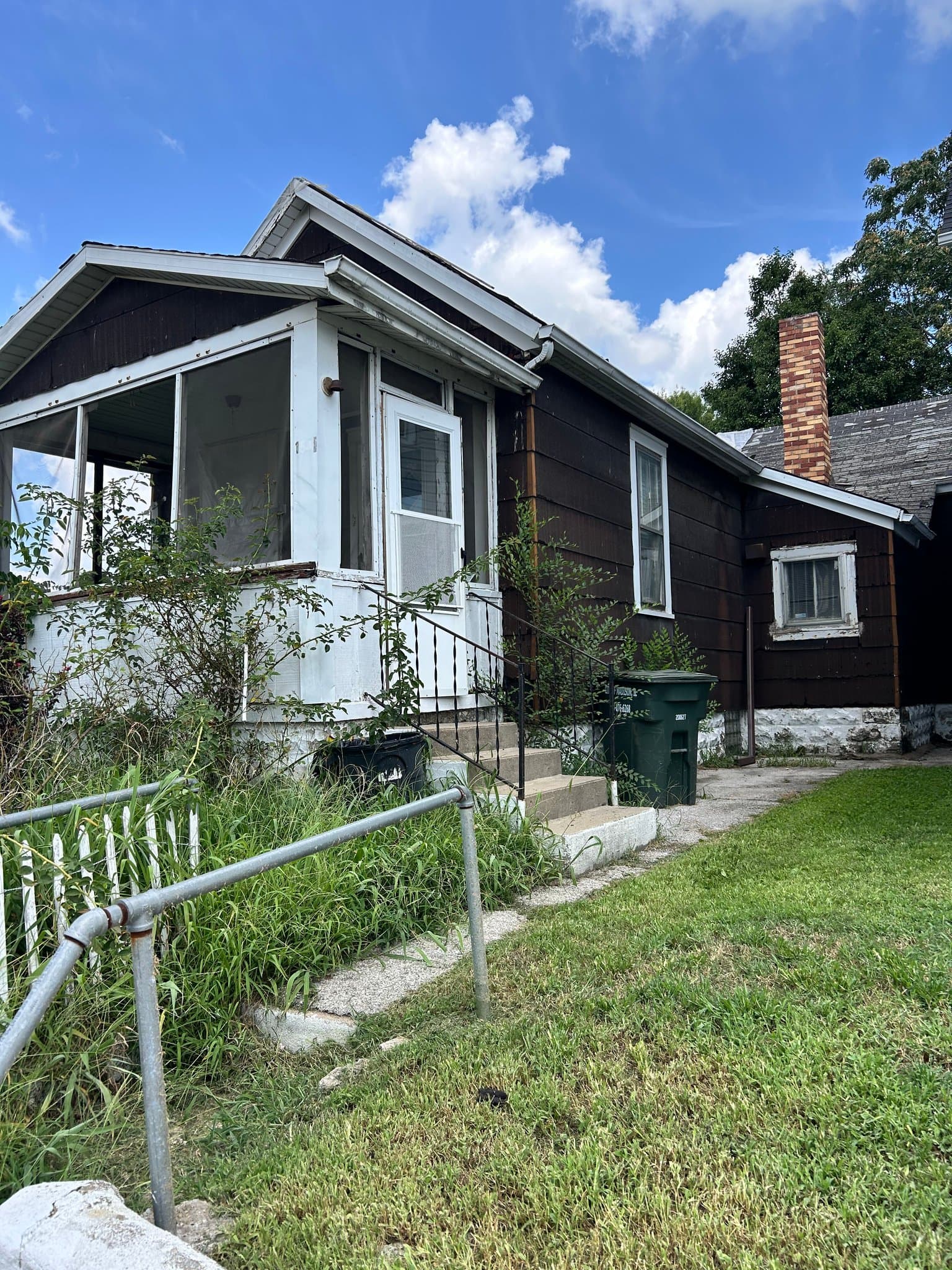 Madison House: 1532 5th St