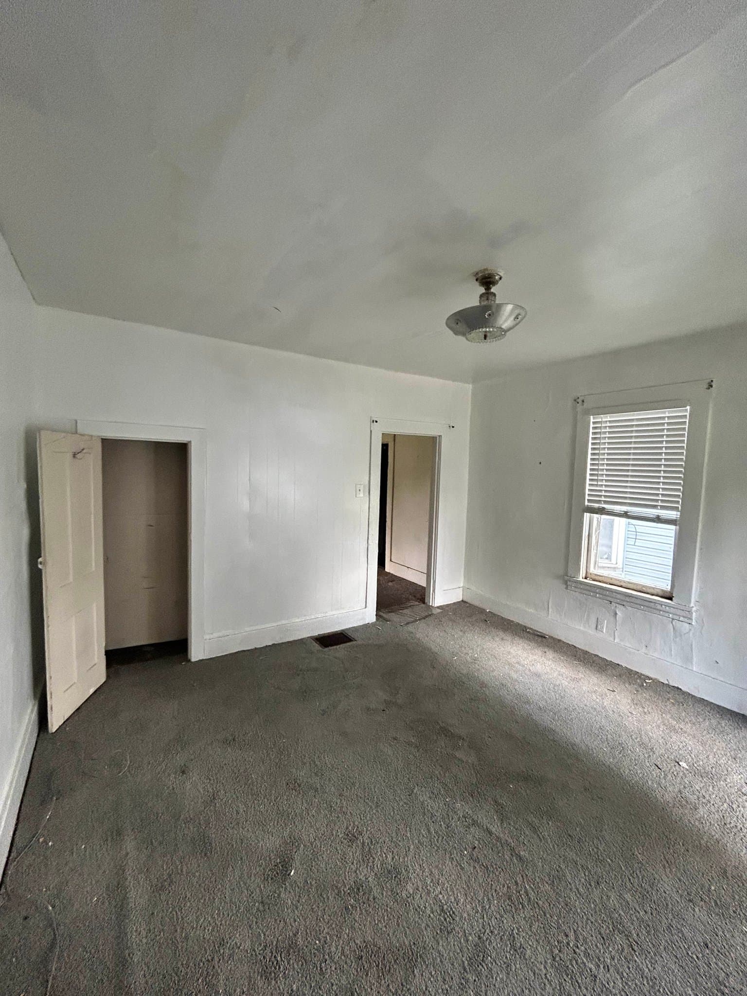 Madison House: 1532 5th St