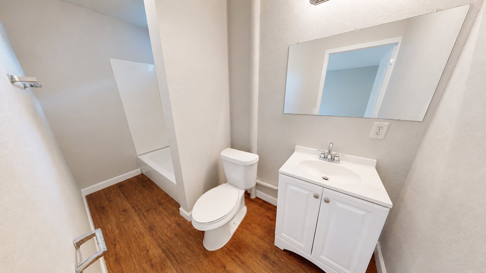 Jacksonville House: 1374 Agnes st