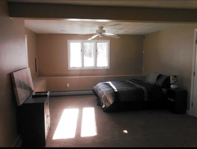North Providence House: 15 Atlantic Ave