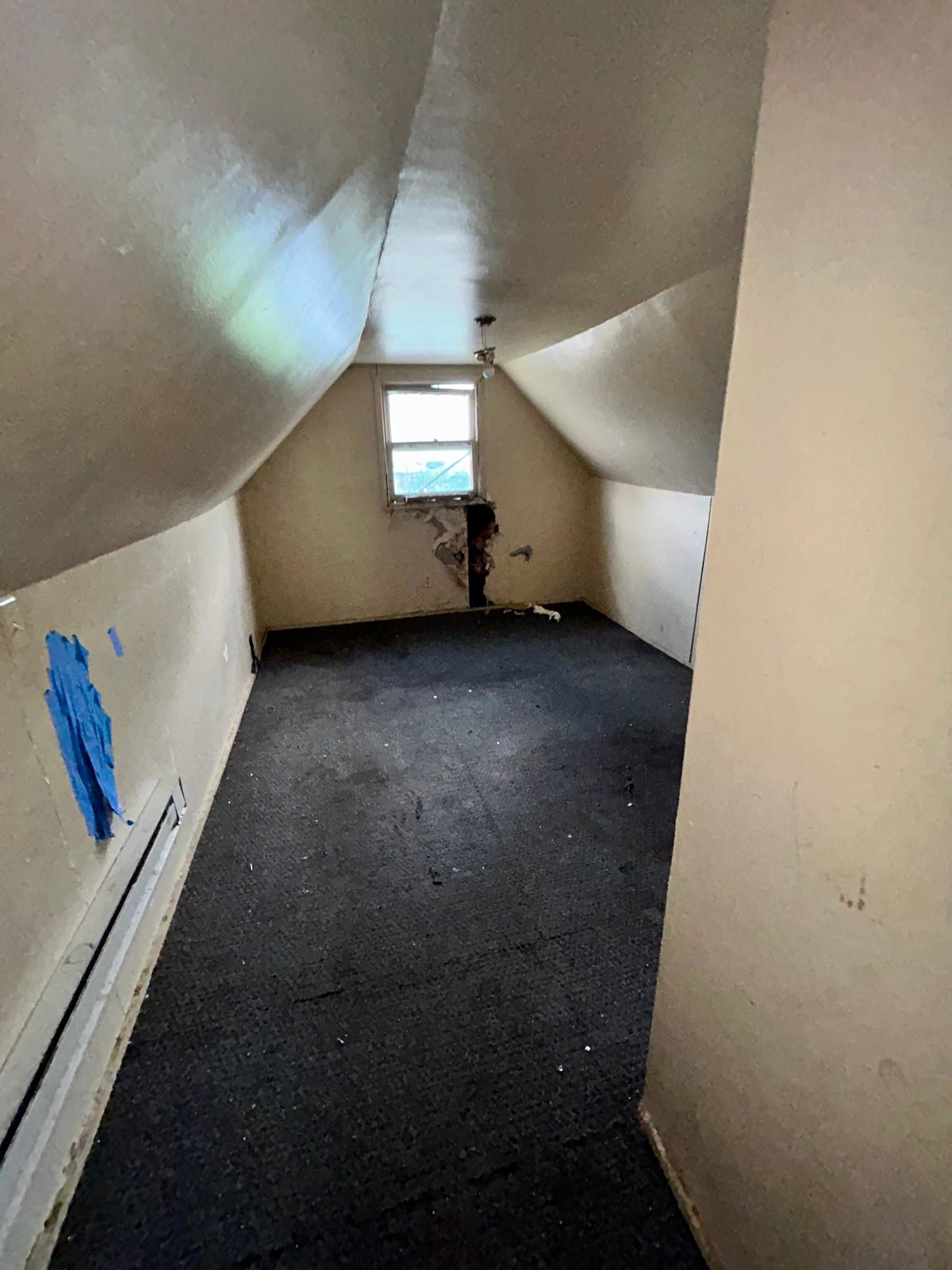 Madison House: 1541 5th St
