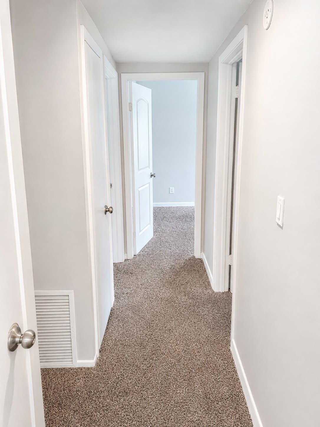 Jacksonville House: 1645 W 23rd St