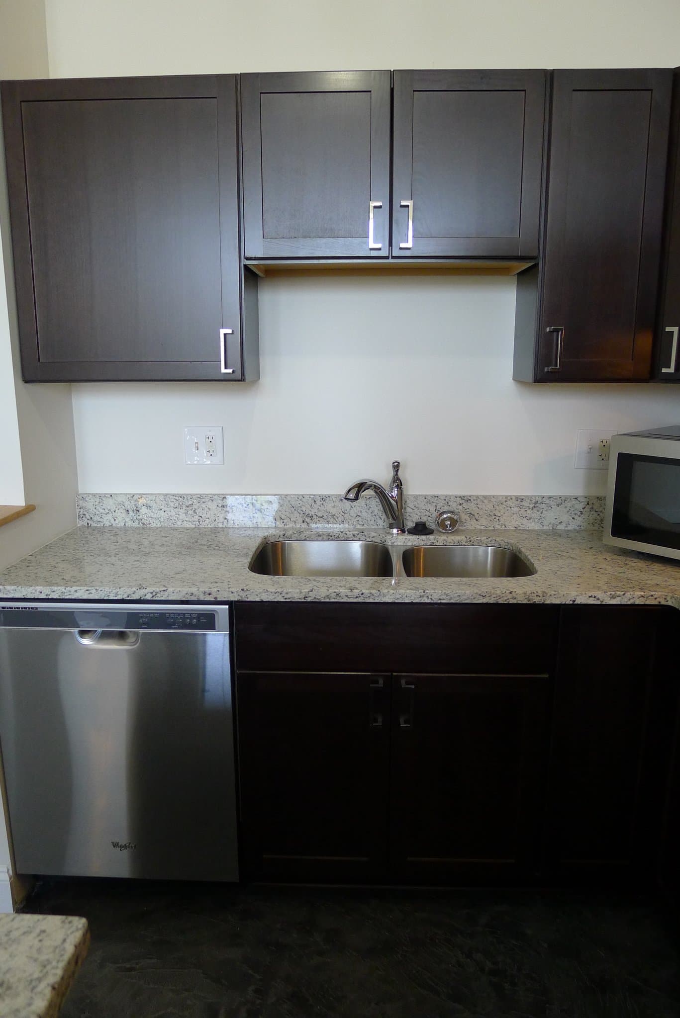 Detroit Apartment: 4600 Woodward