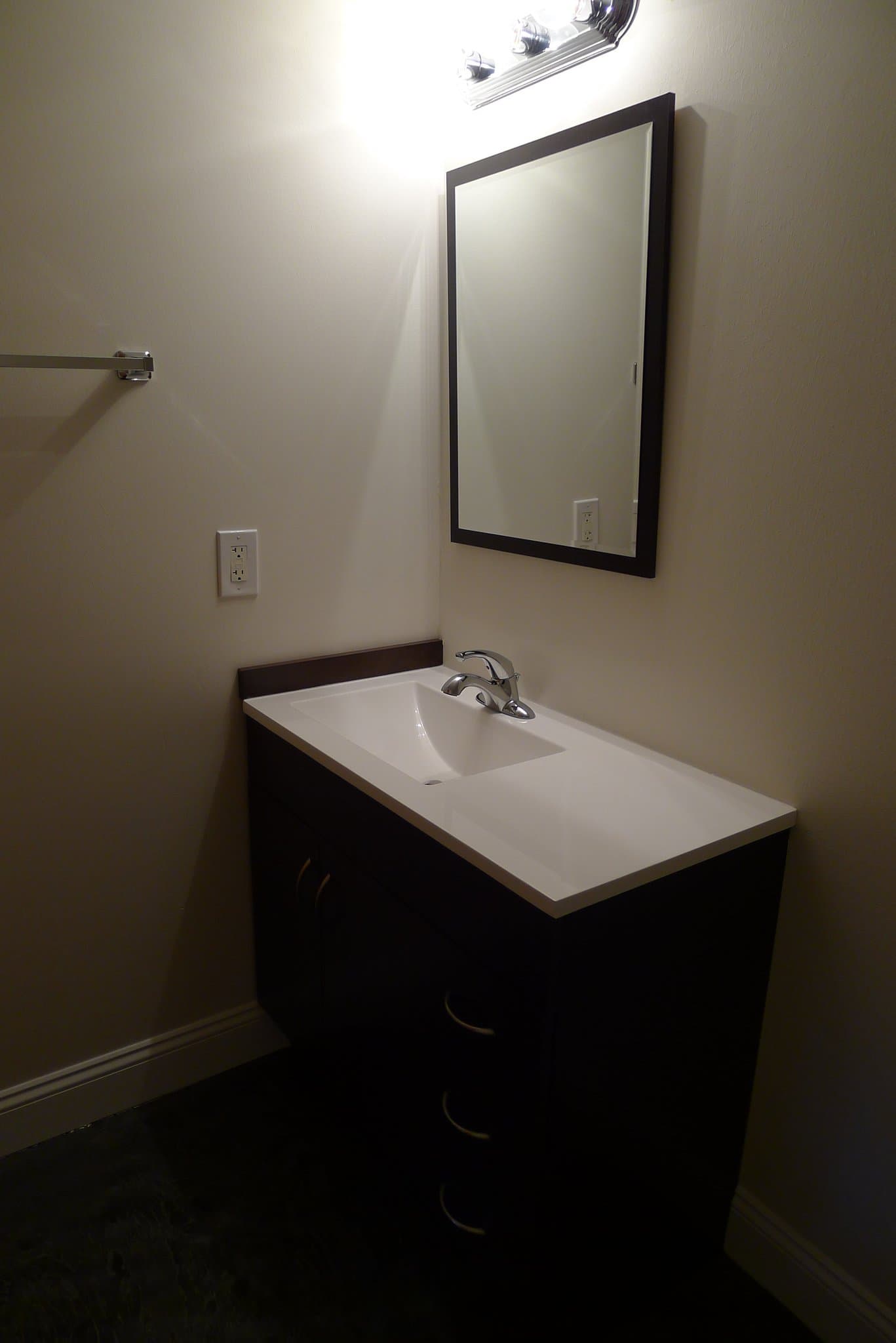Detroit Apartment: 4600 Woodward