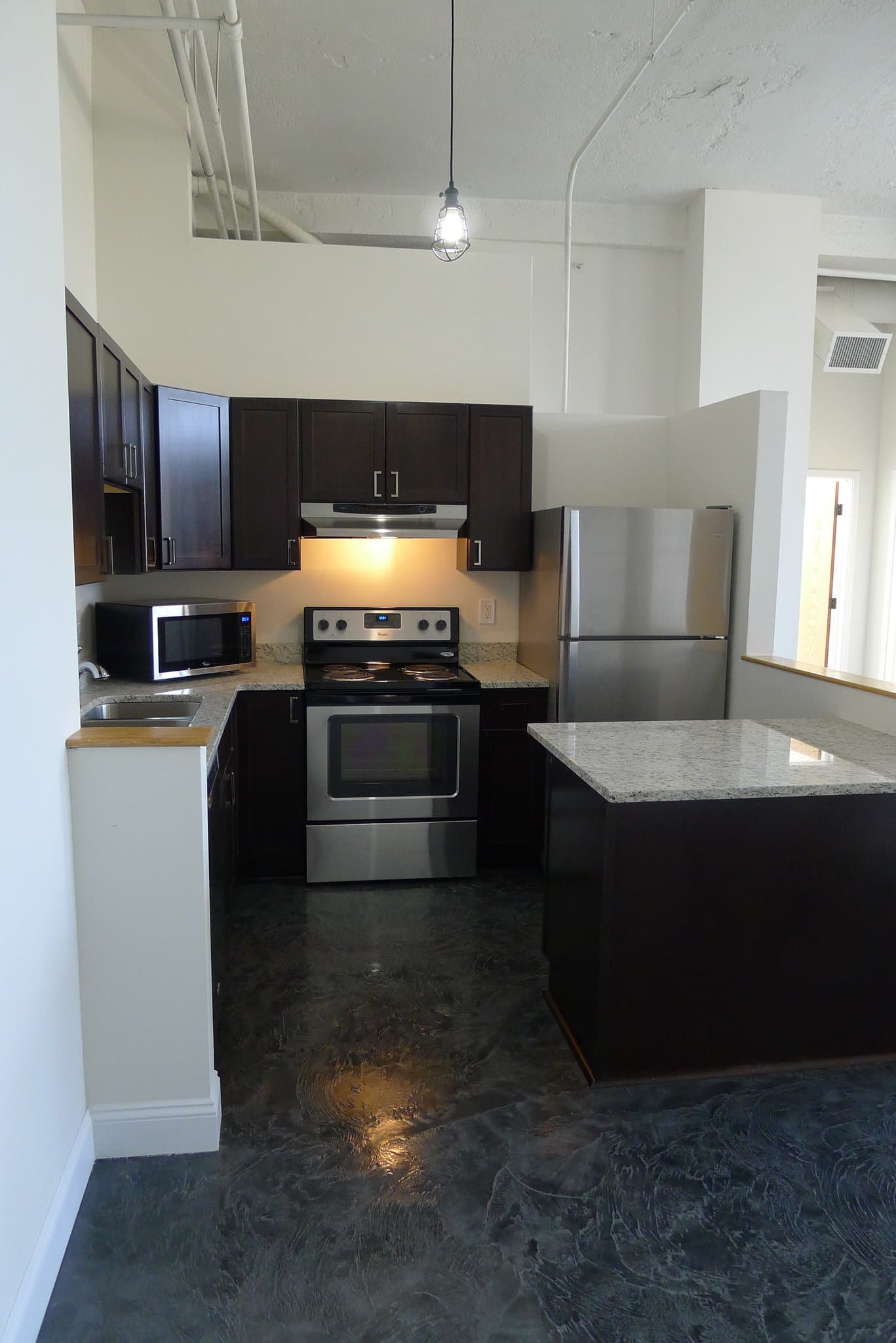 Detroit Apartment: 4600 Woodward