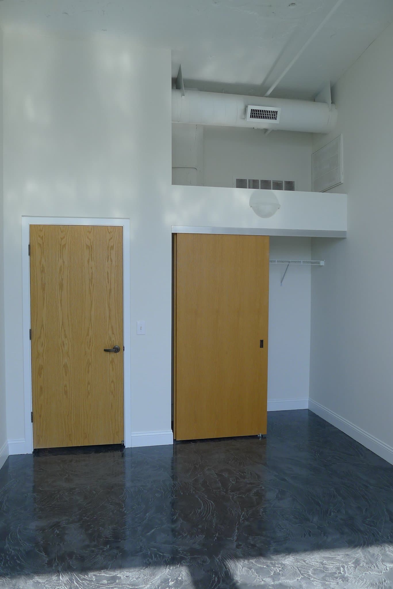 Detroit Apartment: 4600 Woodward