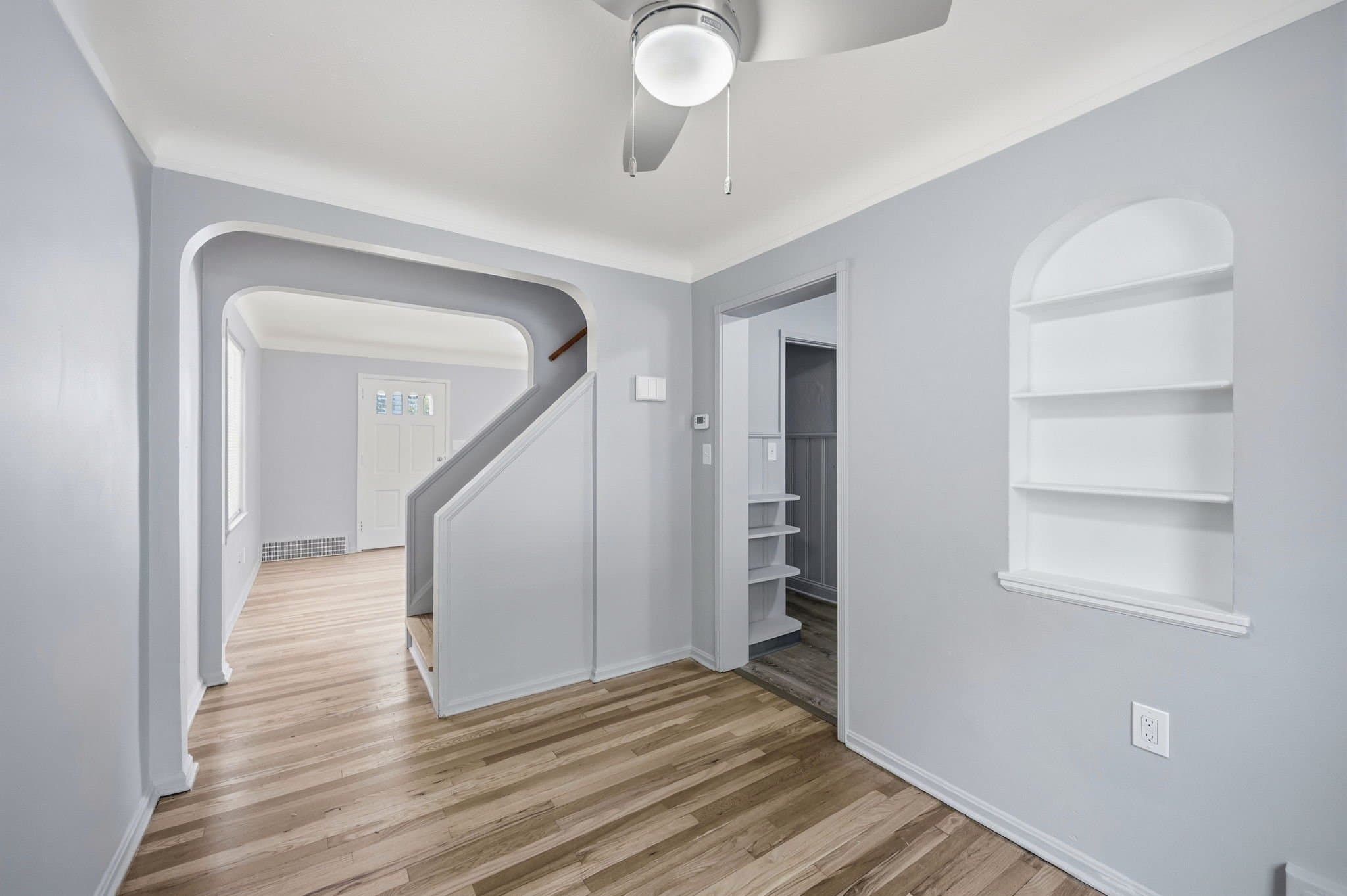 Euclid Townhome: 253 E. 250 Street
