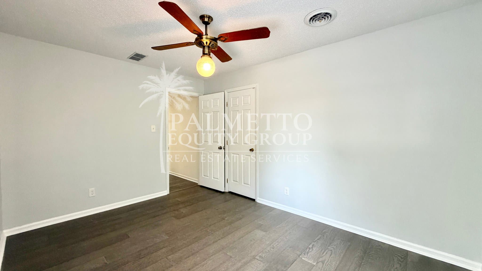 Greensboro House: 4109 Windlestraw lane