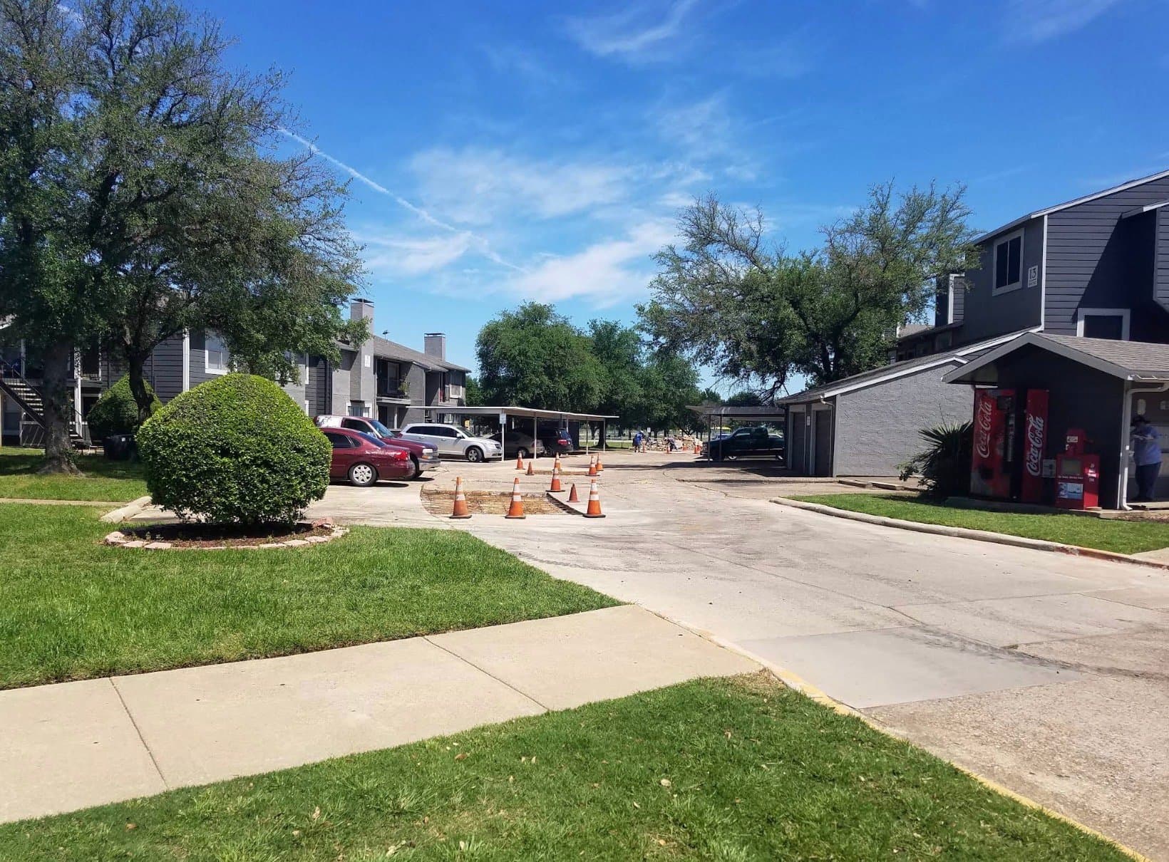 Lewisville Apartment: 1901 Lakeview Cir