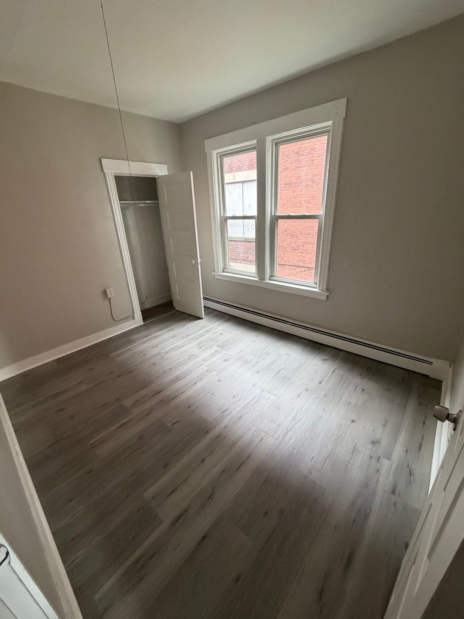 Hartford Apartment: 441 Wethersfield Ave