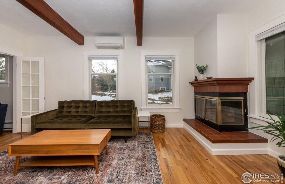 Boulder House: 1717 Iris Ave