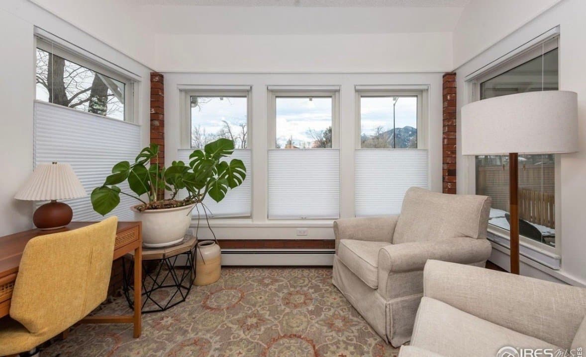 Boulder House: 1717 Iris Ave