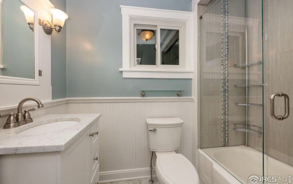 Boulder House: 1717 Iris Ave