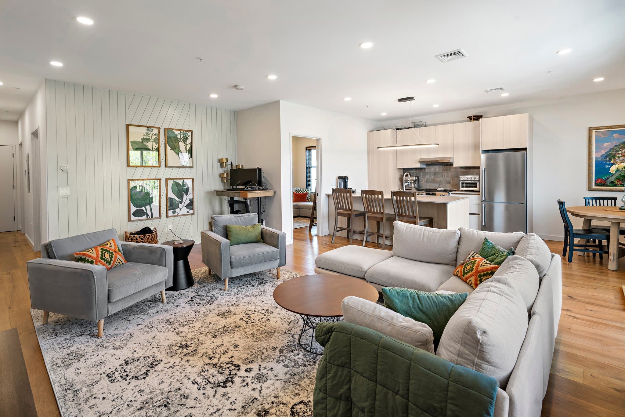 Boston Apartment: 211 Condor