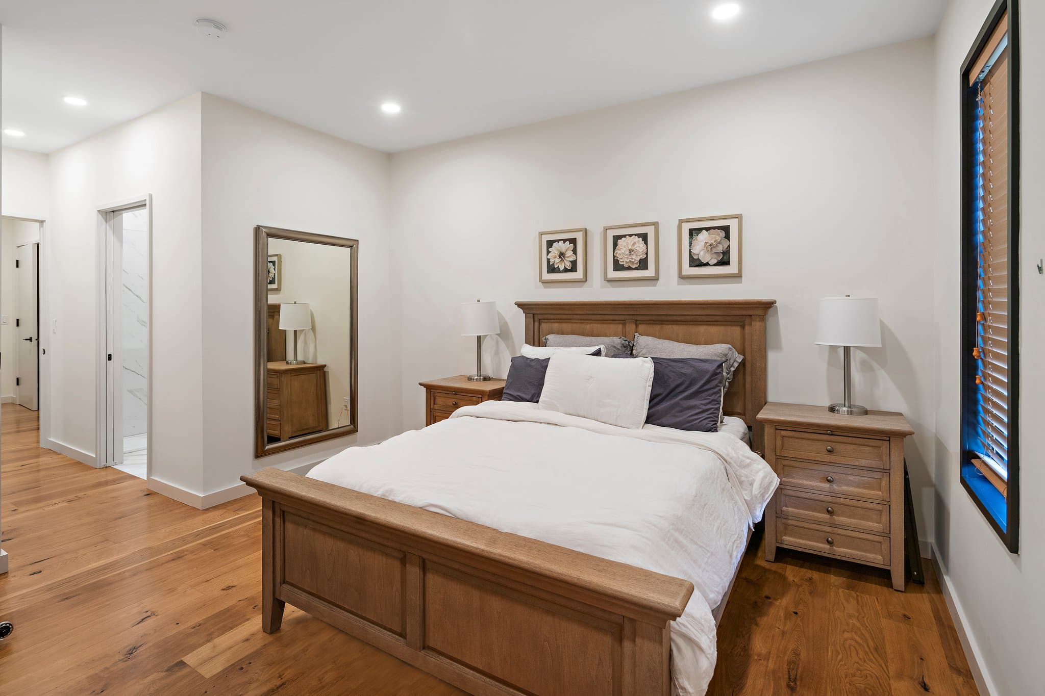 Boston Apartment: 211 Condor