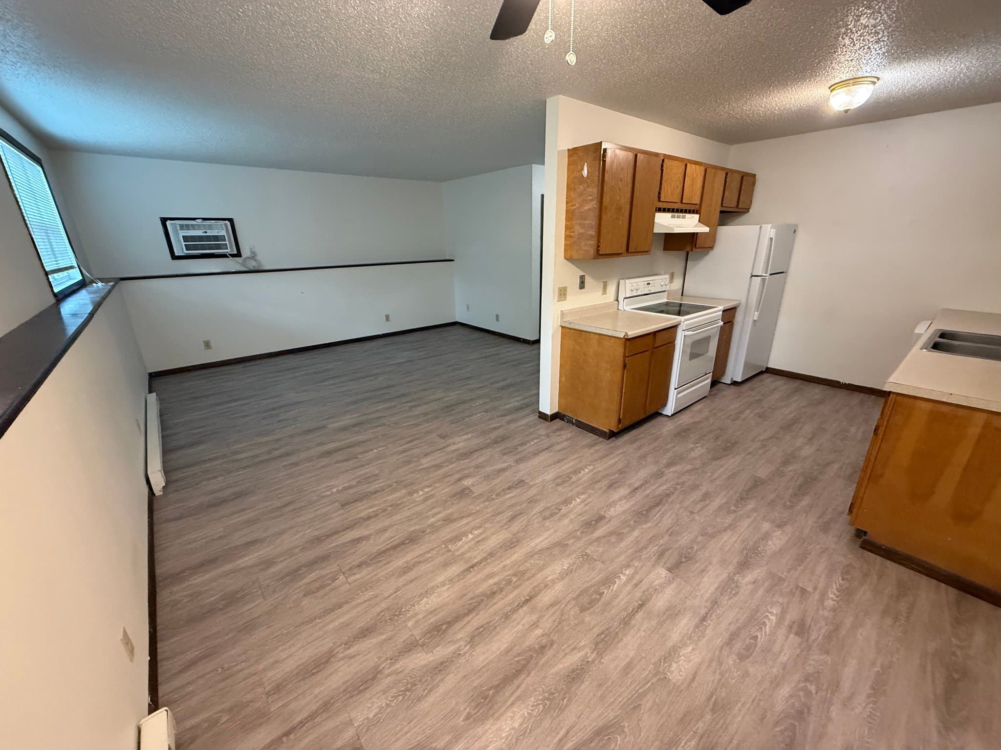 Grand Forks Multiplex: 732 Great Plains Ct.