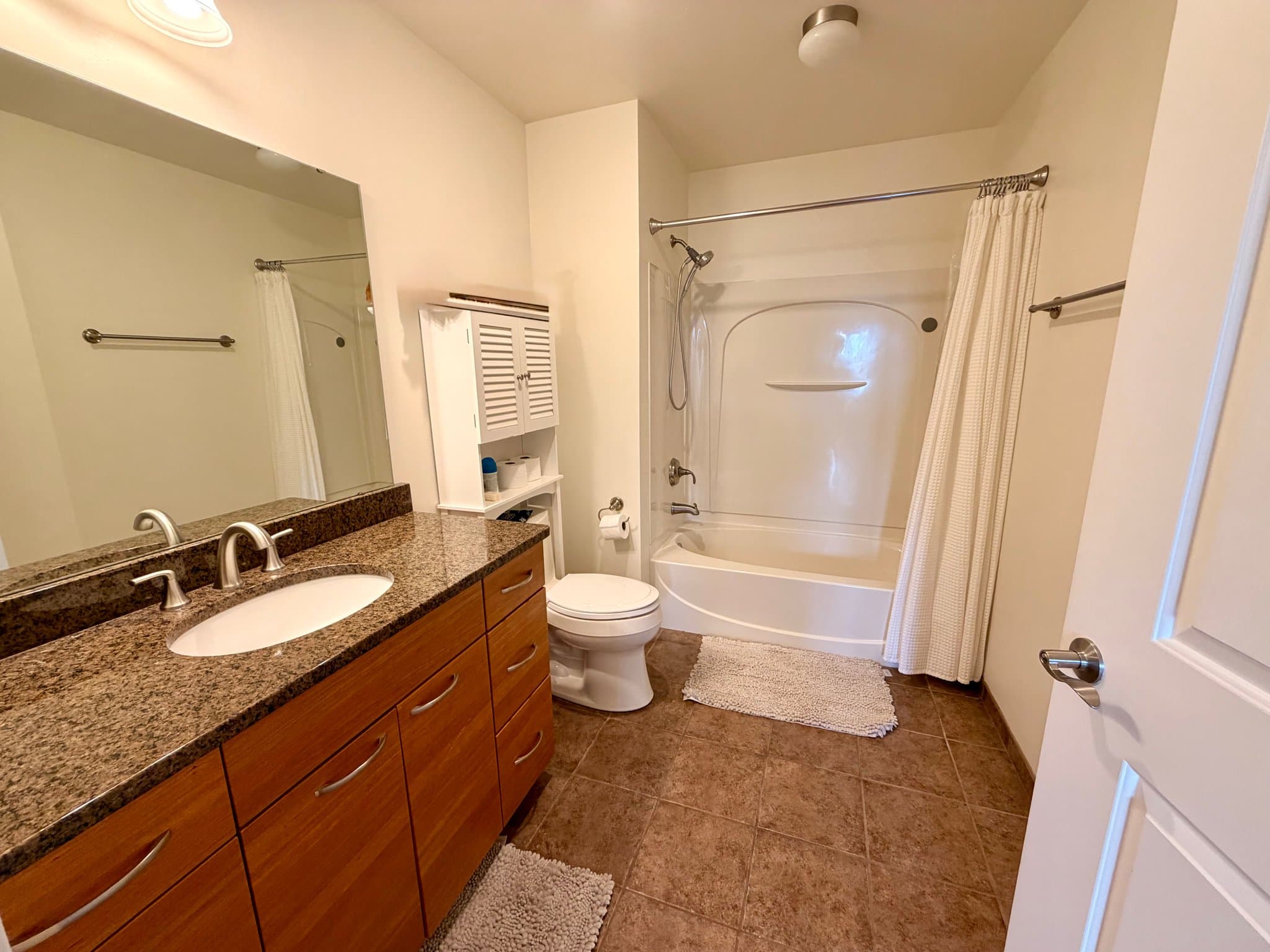 Milwaukee Condo: 102 N Water St