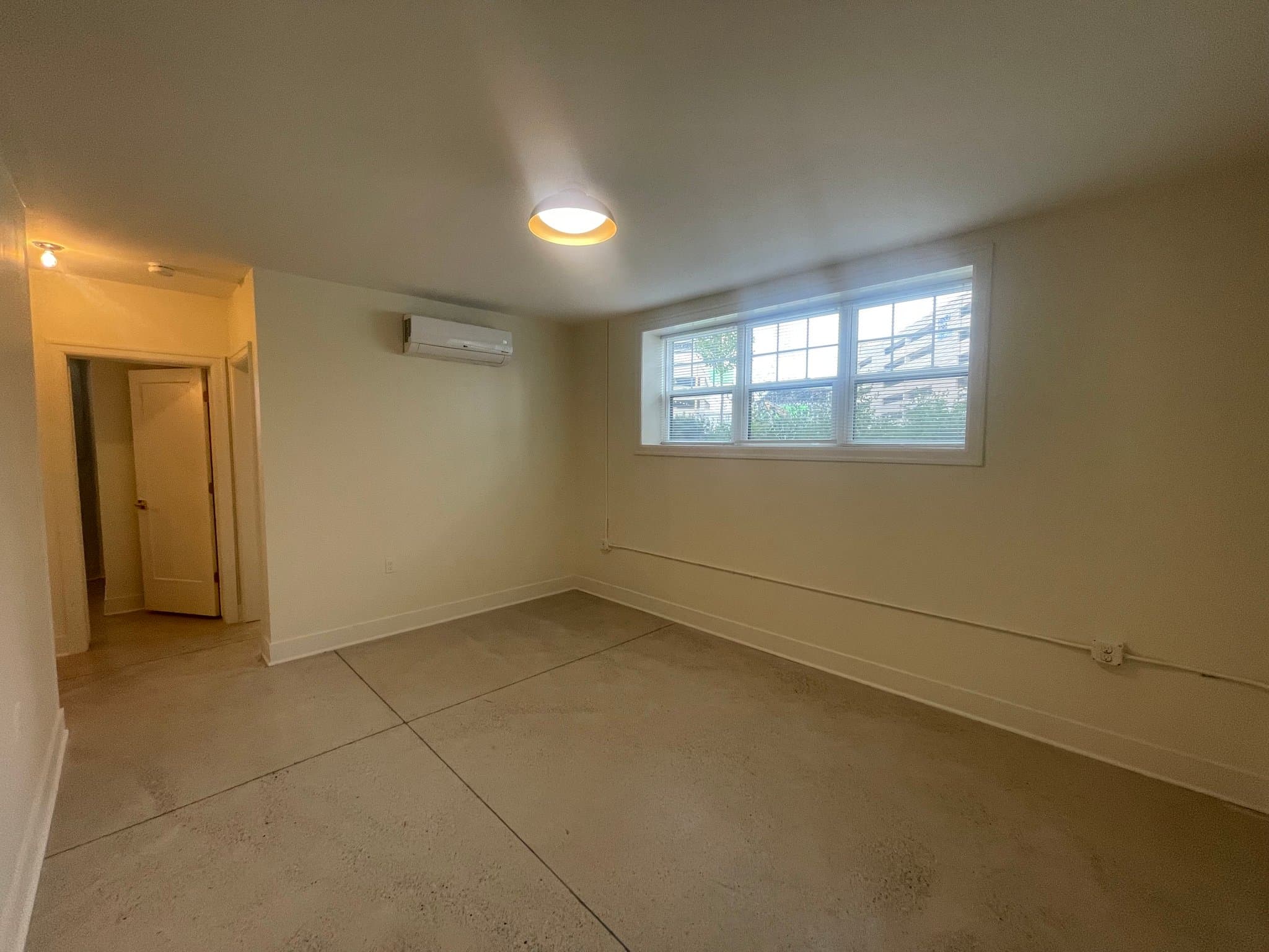 Detroit Apartment: 6465 Sterling Street