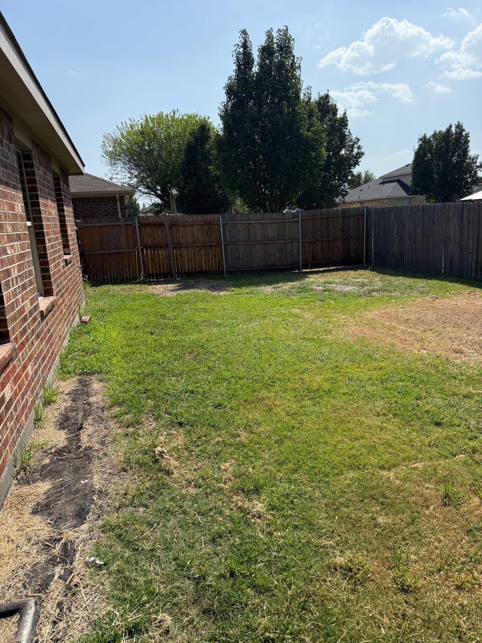 Seagoville House: 2815 Briarbrook DR