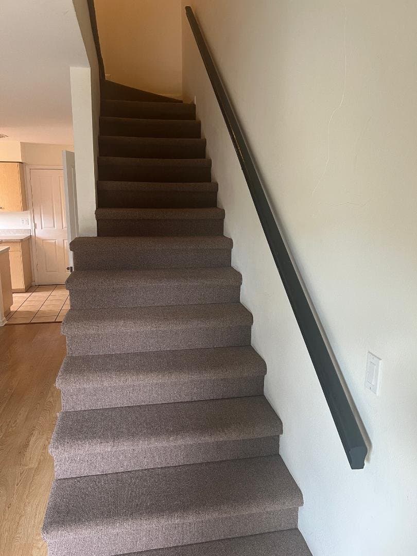TAMPA Townhome: 12325 VILLAGER COURT
