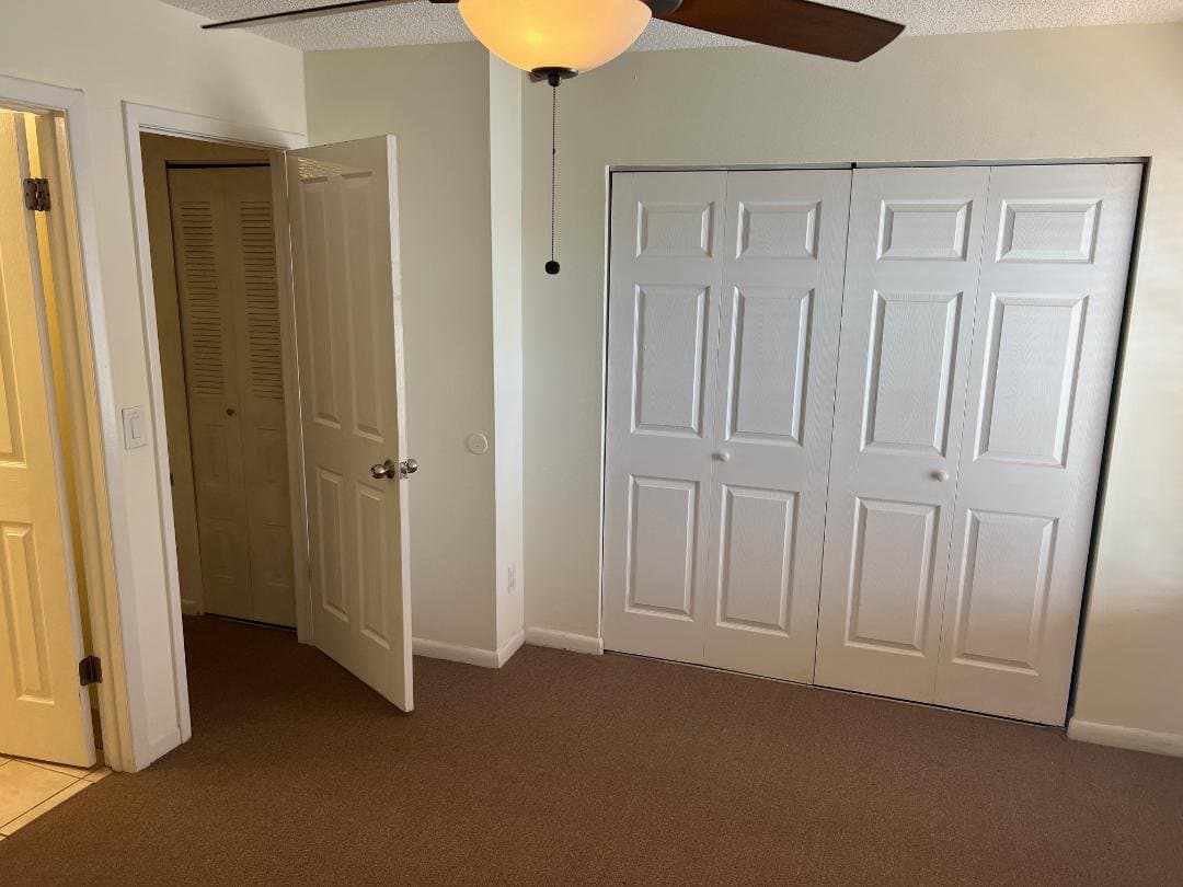 TAMPA Townhome: 12325 VILLAGER COURT