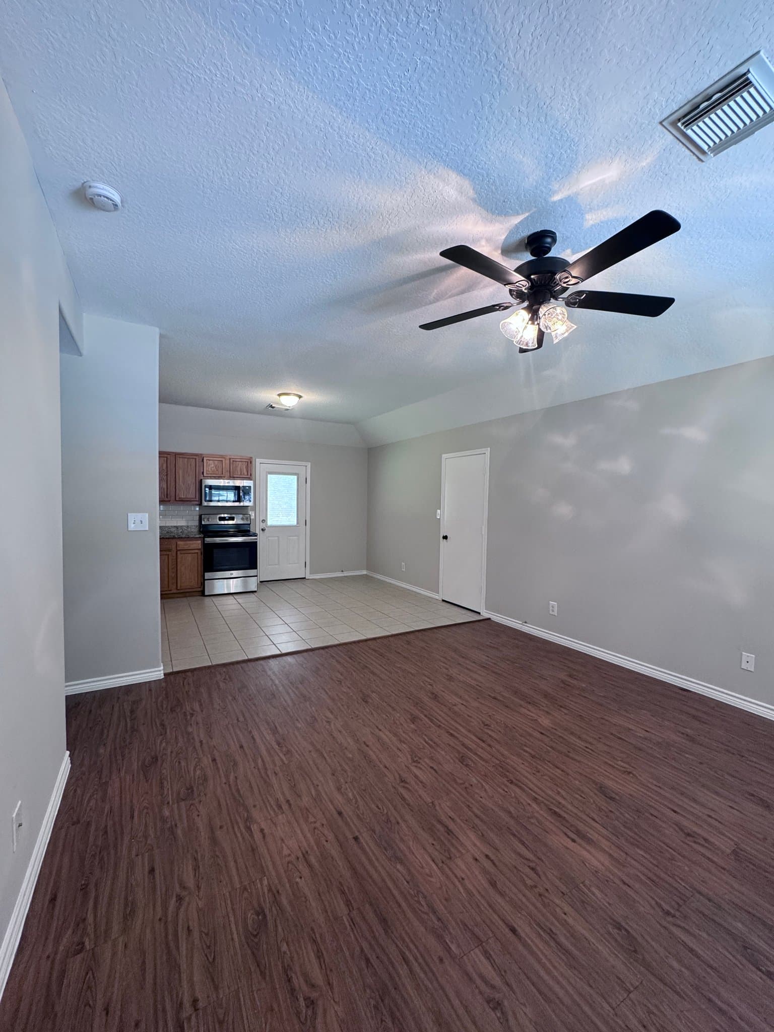 Conroe House: 12551 Royal Lake Dr