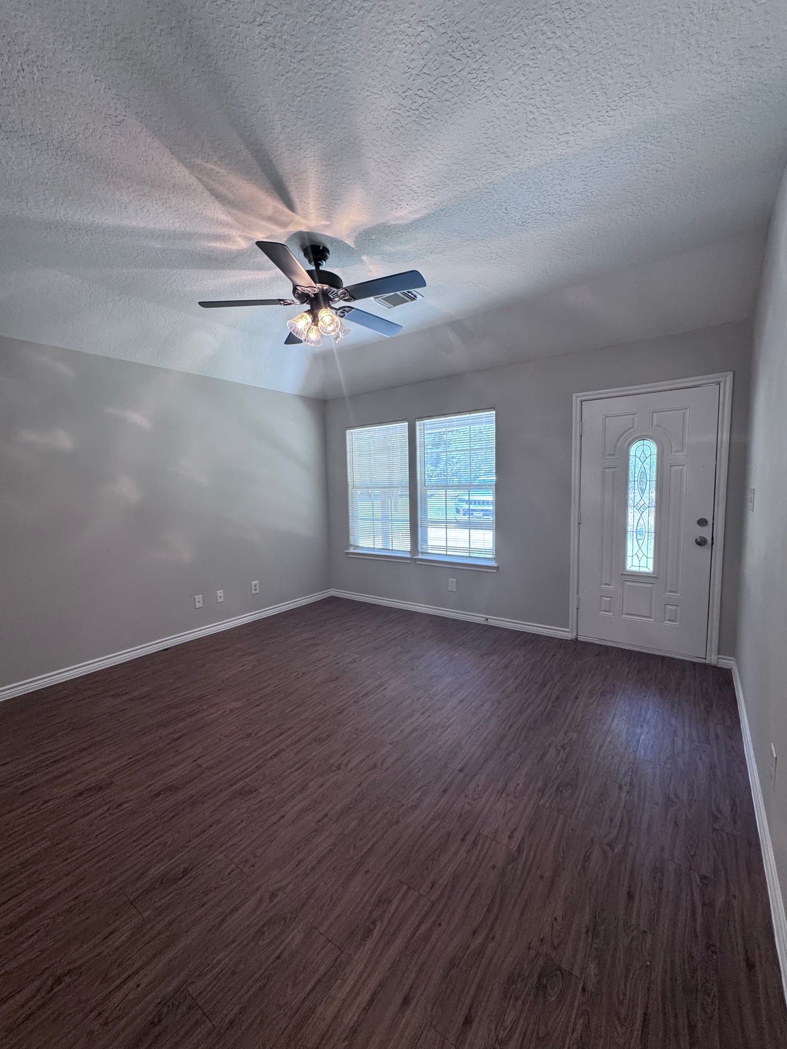 Conroe House: 12551 Royal Lake Dr
