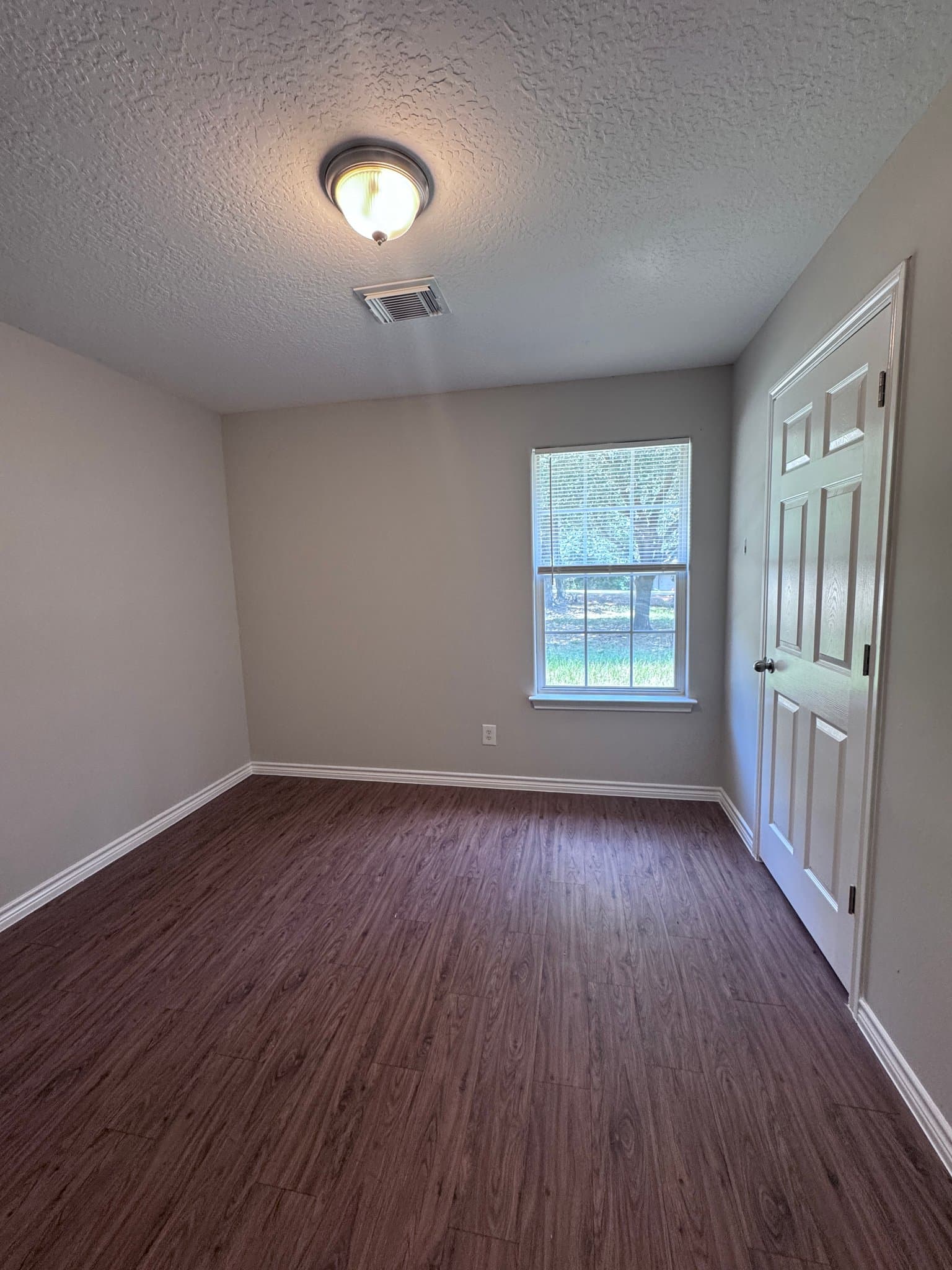 Conroe House: 12551 Royal Lake Dr
