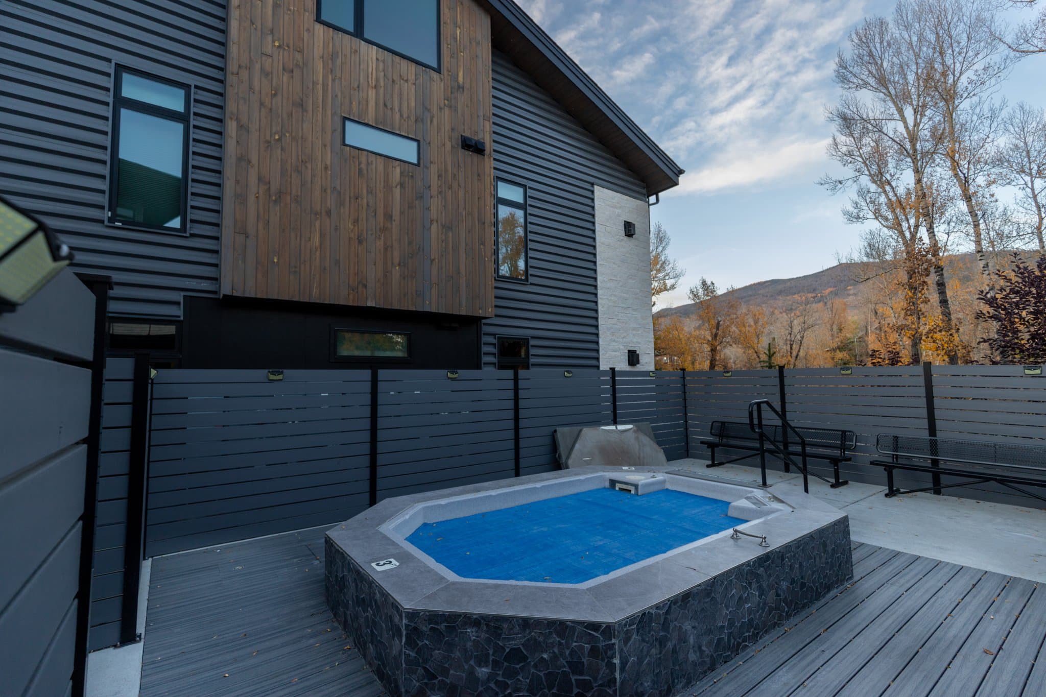 Silverthorne Apartment: 930 Blue River Pkwy