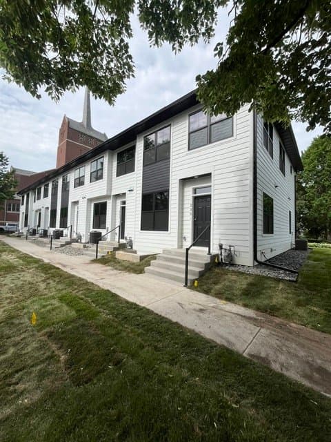 St Paul House: 2016 Dayton Avenue