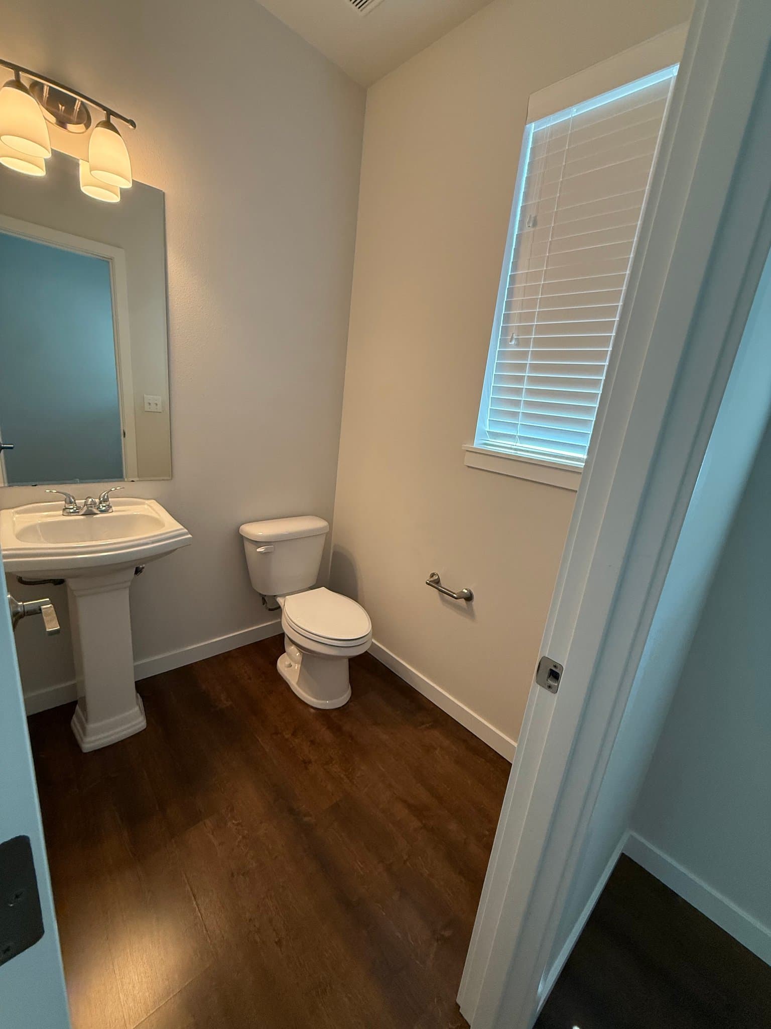 Edmonds Townhome: 7909 229th Pl SW, Edmonds WA