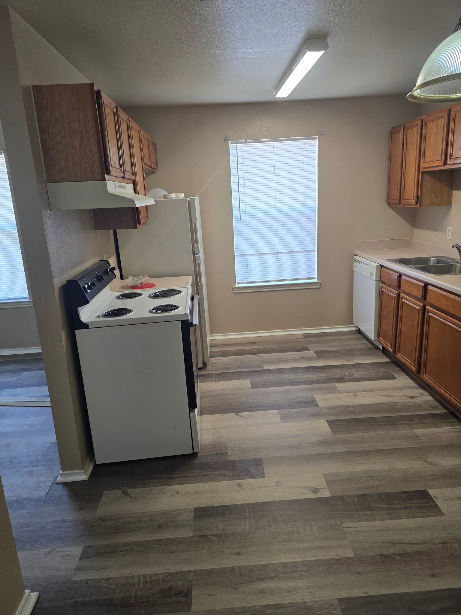 Killeen Multiplex: 1108 HORIZON DRIVE