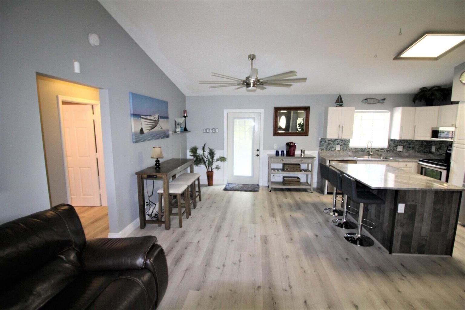 Delray Beach House: 147 NW 10th Avenue