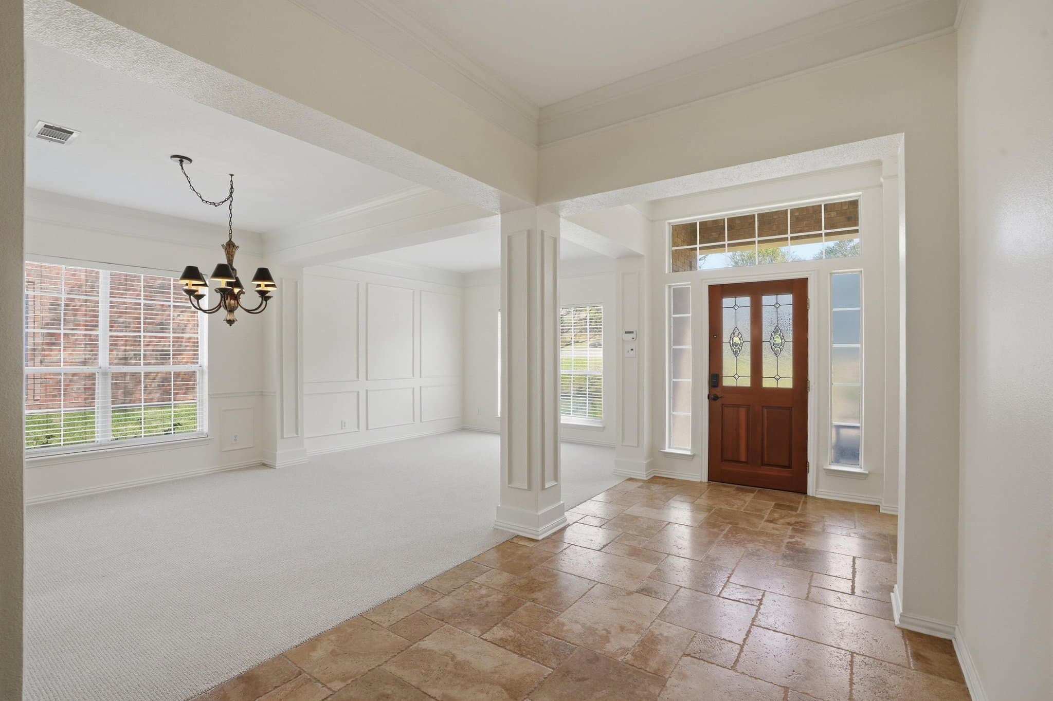 Garland House: 6613 Barclay Lane