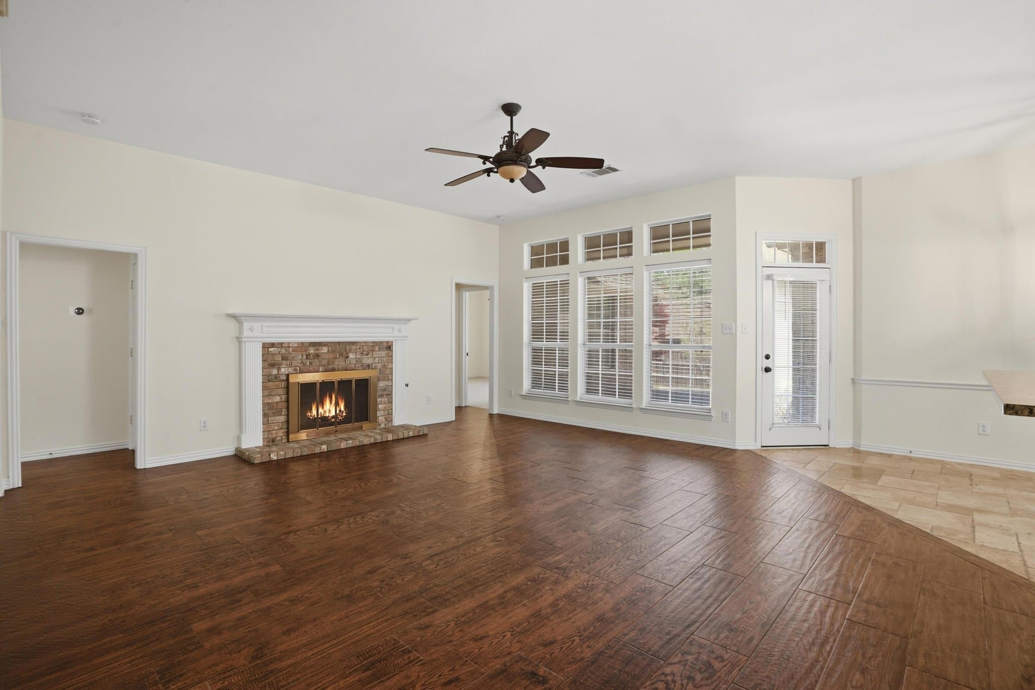 Garland House: 6613 Barclay Lane