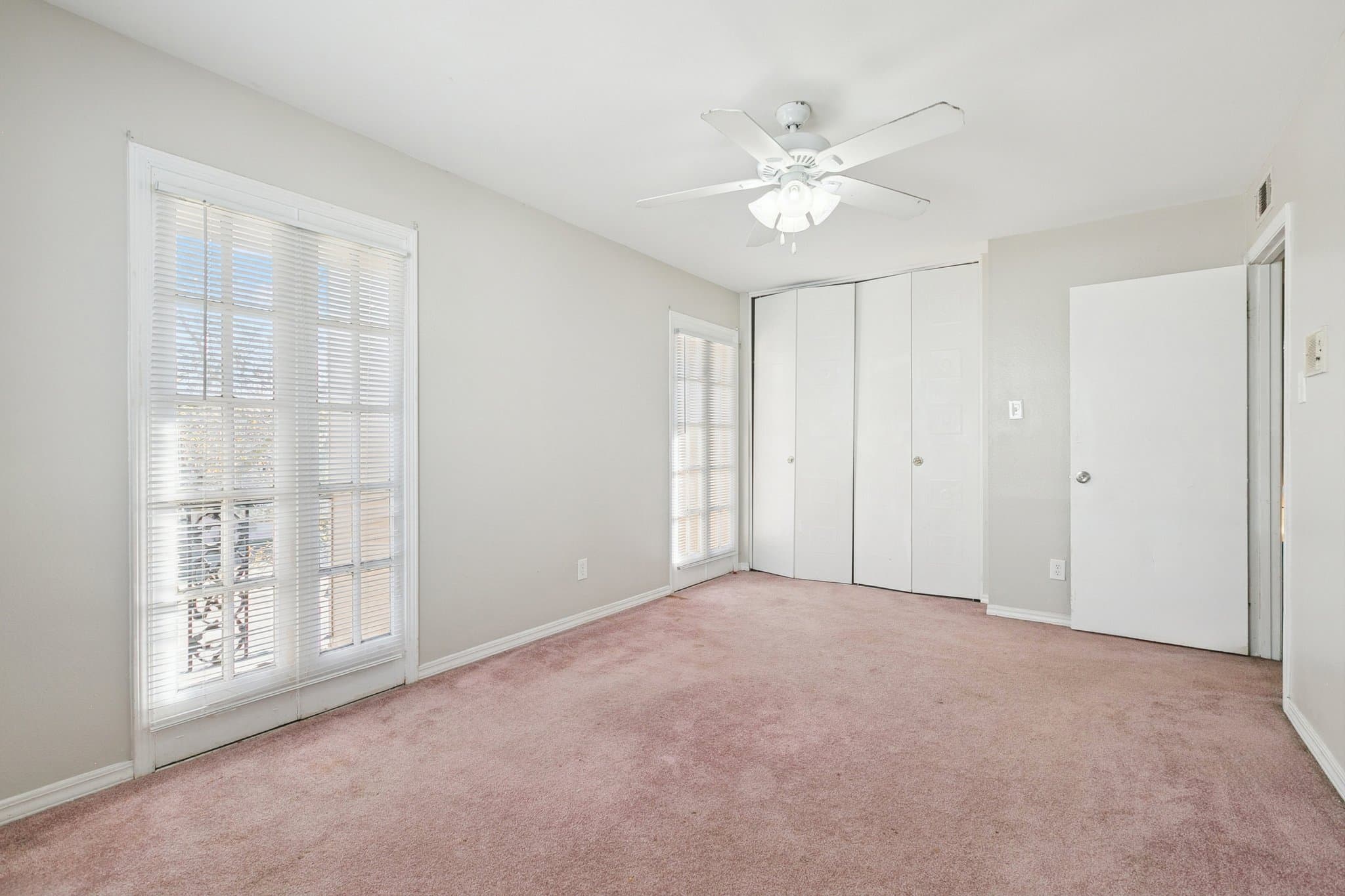 Metairie Townhome: 4001 Georgetown Dr