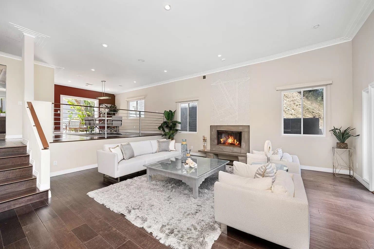 Sherman oaks House: 15316 Del Gado Drive