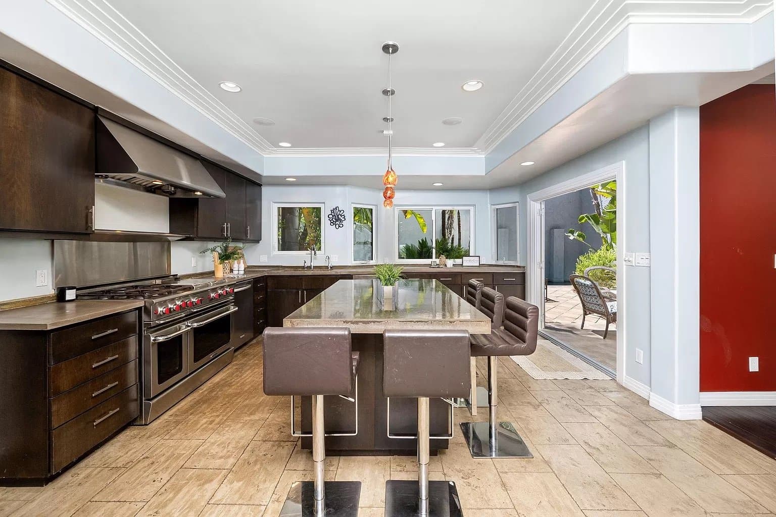 Sherman oaks House: 15316 Del Gado Drive