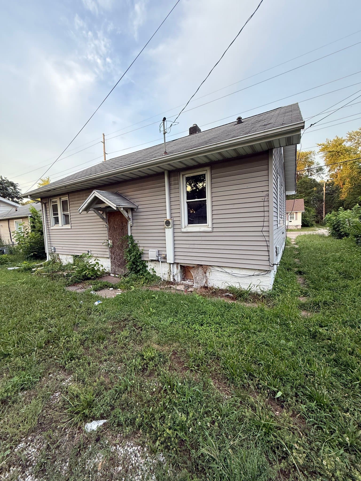 Decatur House: 1439 N Jasper
