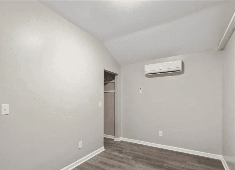 Athens House: 16710 Gabriel Way