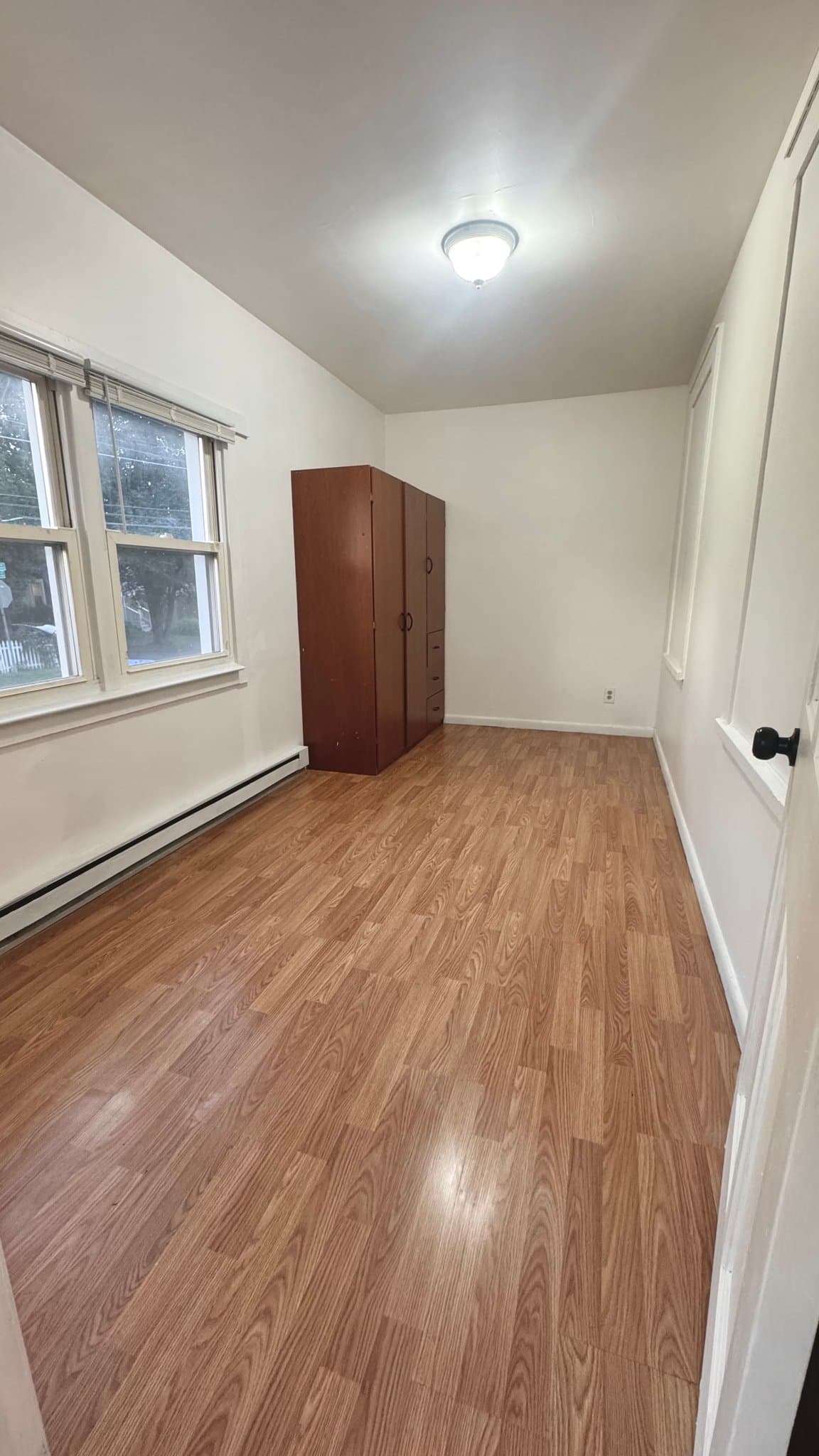 Albany Apartment: 51 Russell Rd