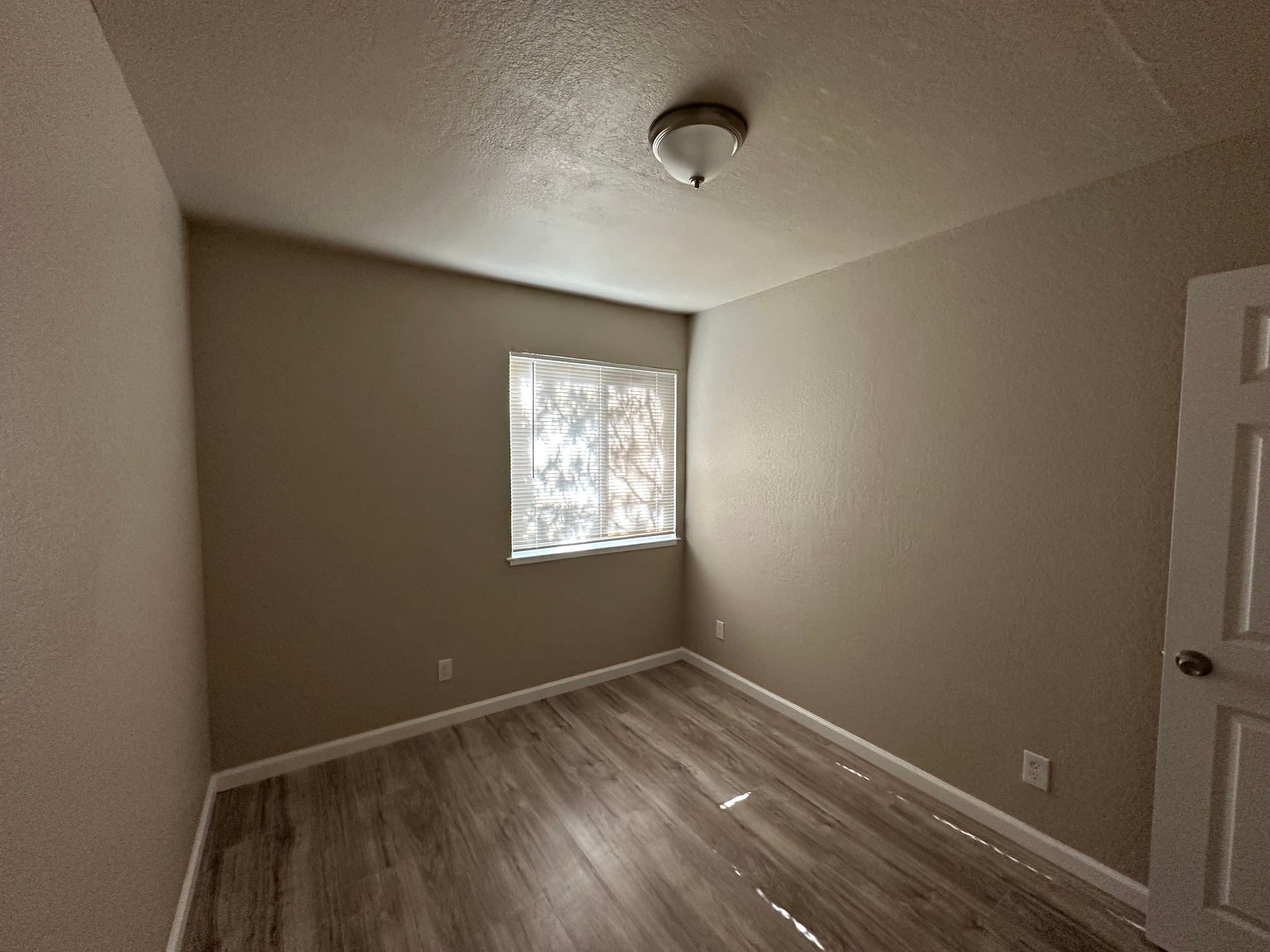 Rancho Cordova Townhome: 10273 Mills Station Road