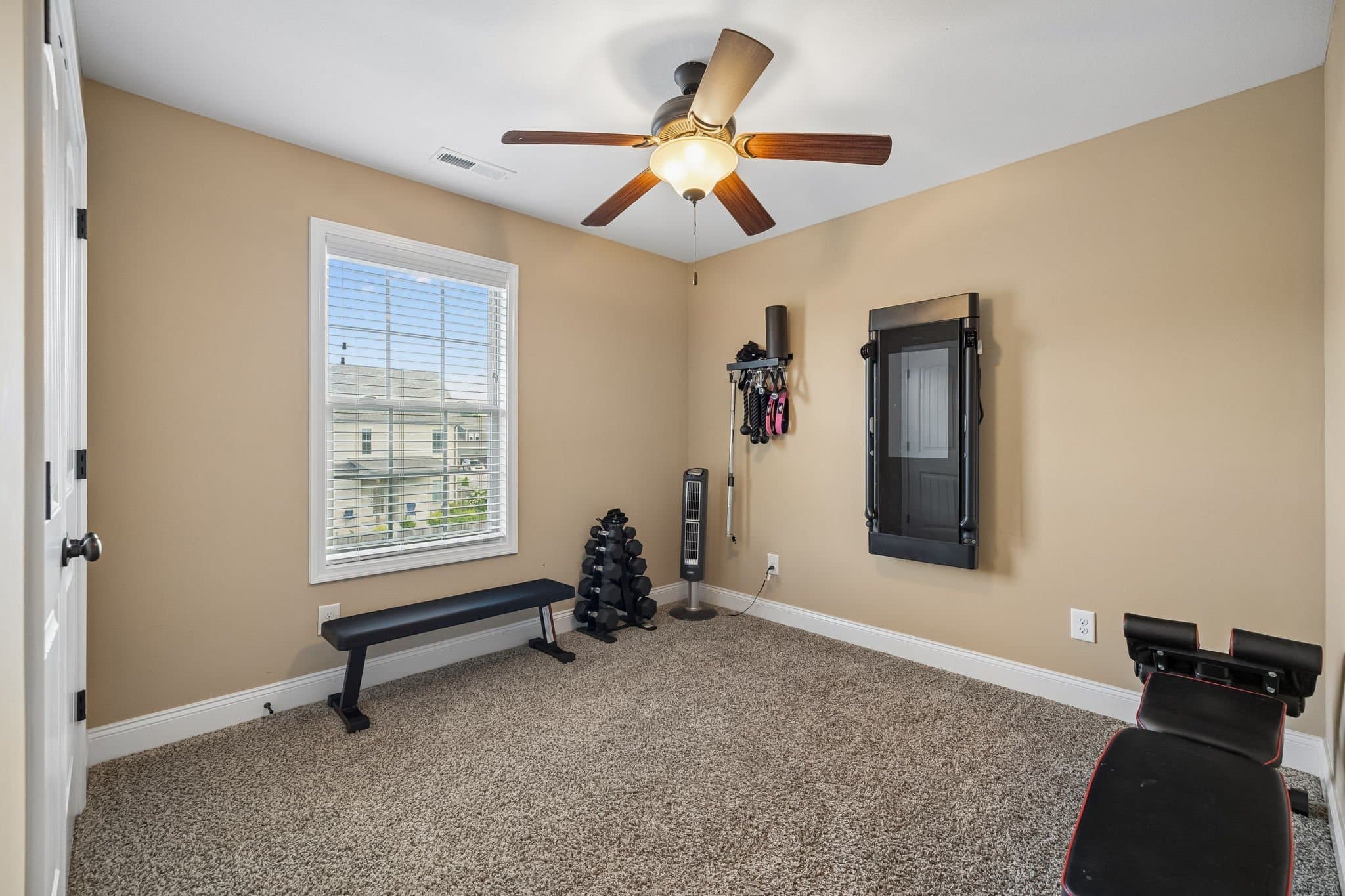 Clarksville House: 265 Towes Ln