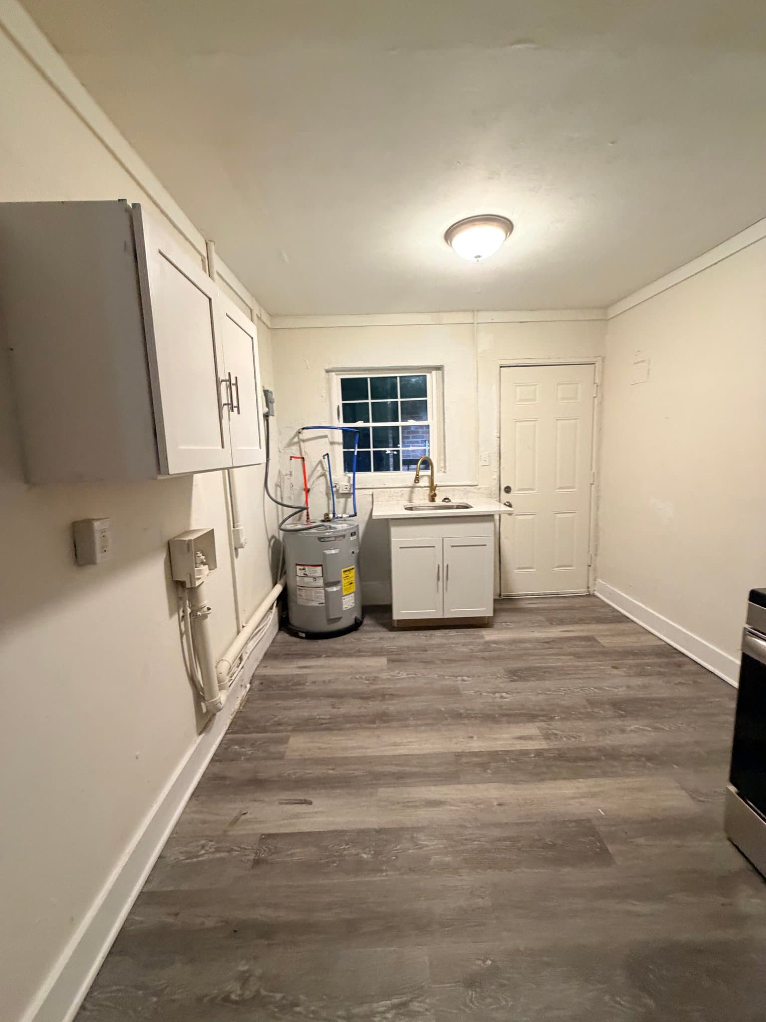 Macon Apartment: 2452 Houston Ave