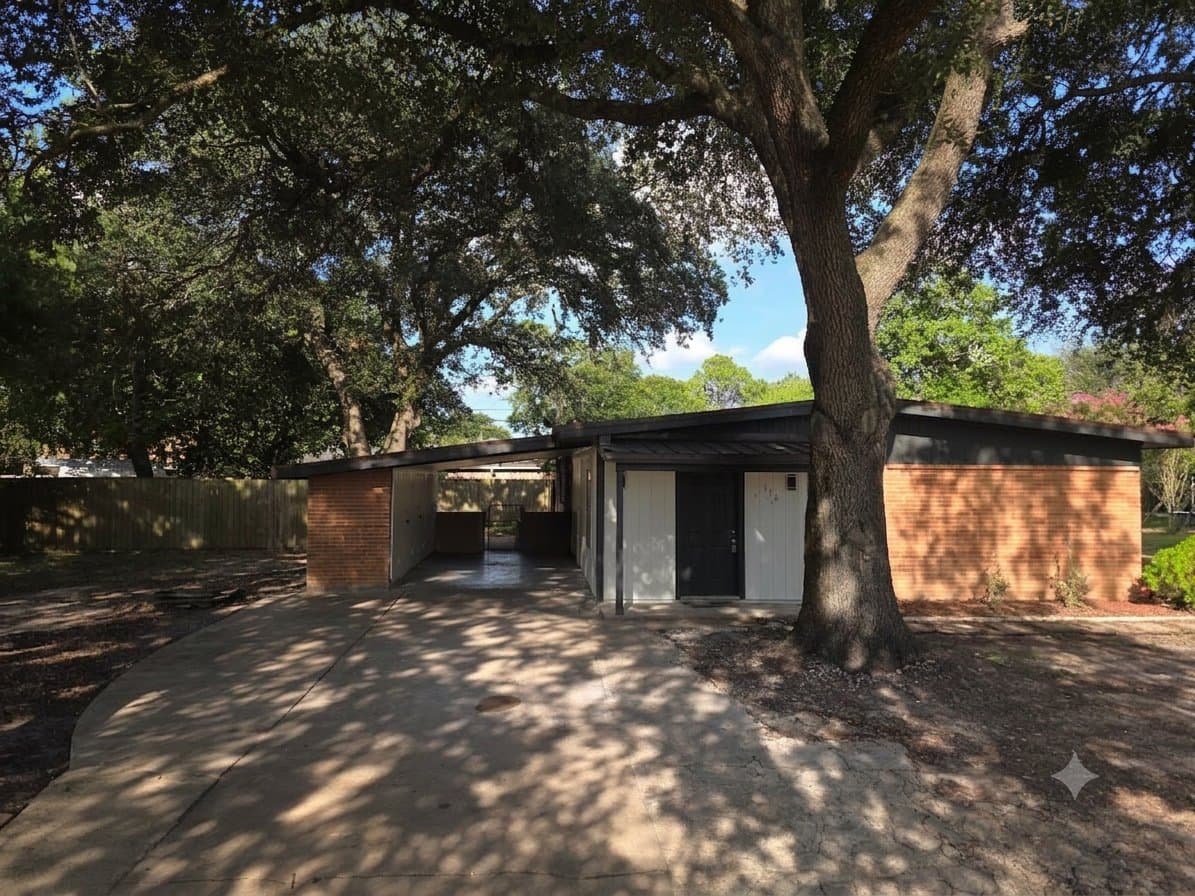 Bay City House: 116 Lindsey Ave