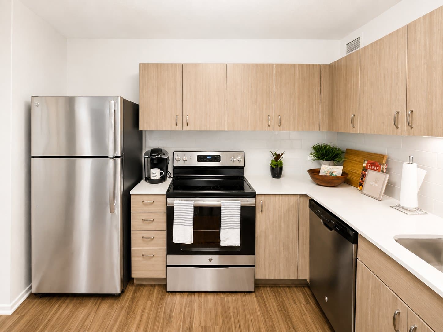 Chicago Condo: 1122 N Dearborn St
