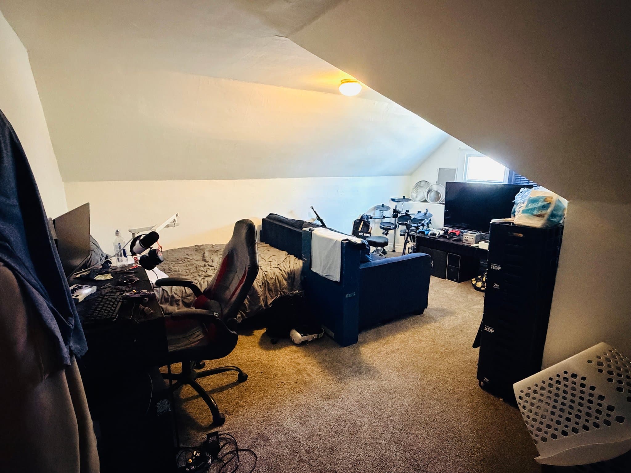 Logan Single Room: 271 E 300 N #3