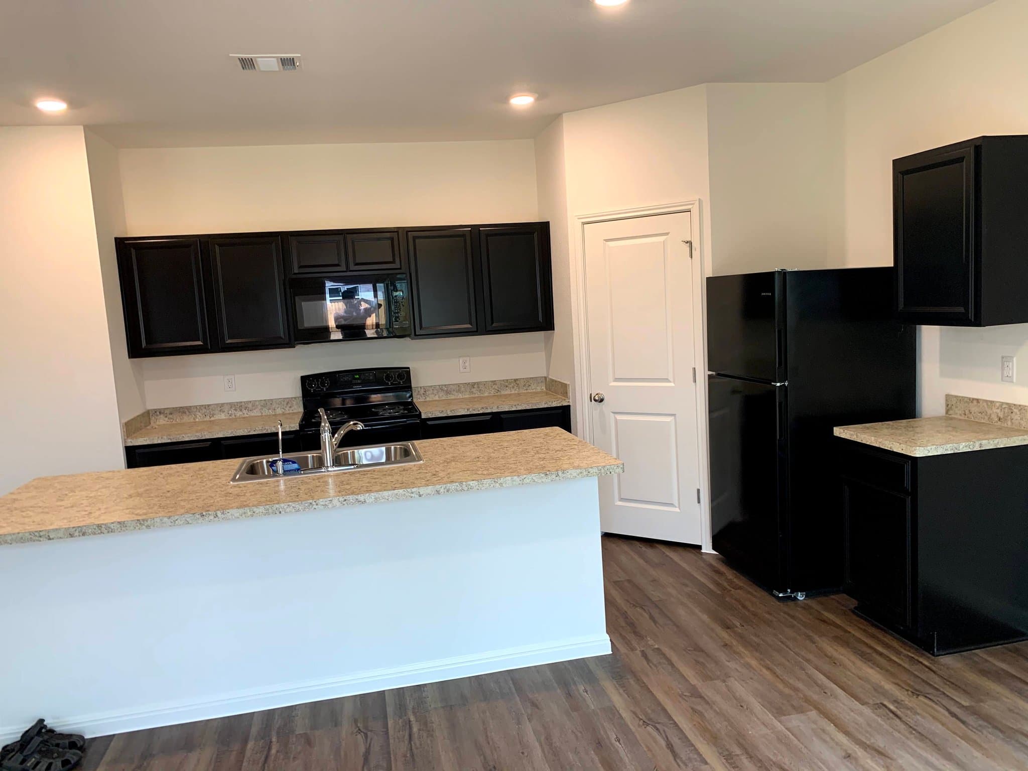 Kyle House: 178 shiro dr
