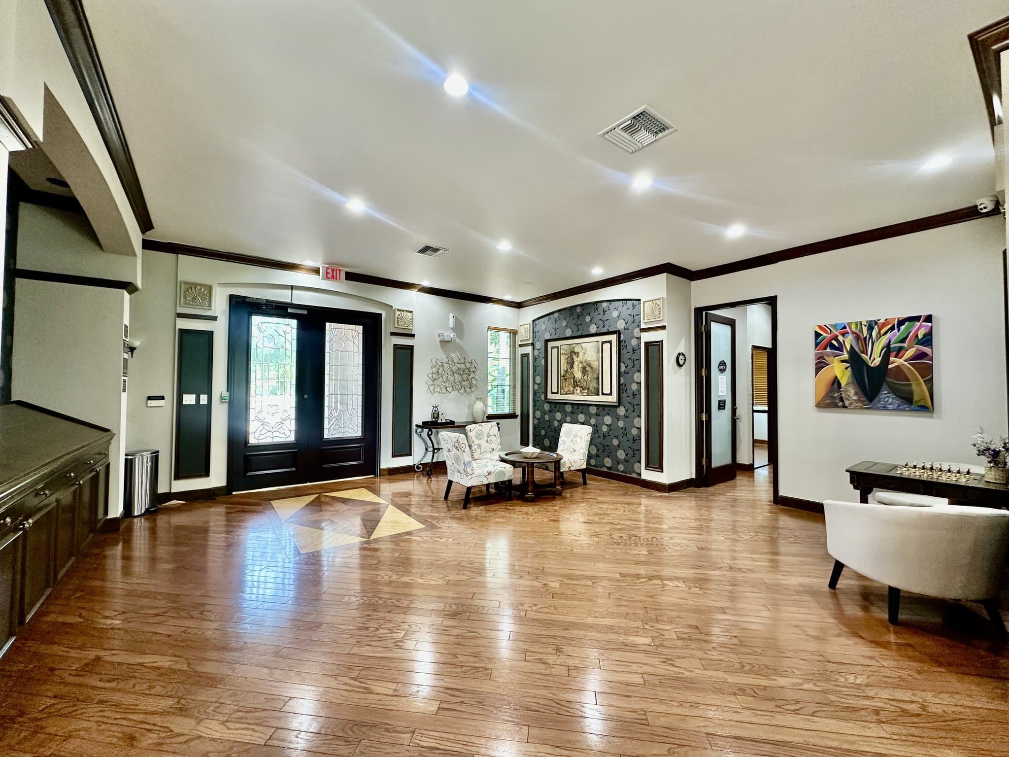 NAPLES Condo: 1230 RESERVE WAY